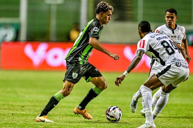 Màn chạm trán khó đoán giữa America MG vs Chapecoense SC