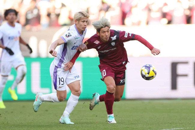Nhận định Sanfrecce Hiroshima vs Vissel Kobe, 17h30 ngày 20/08 – VĐQG Nhật Bản 2 Màn chạm trán khó đoán giữa Sanfrecce Hiroshima vs Vissel Kobe
